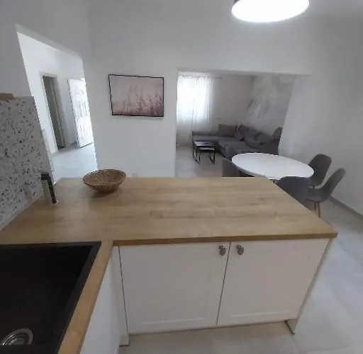 شقة Dome&mare سلاتين