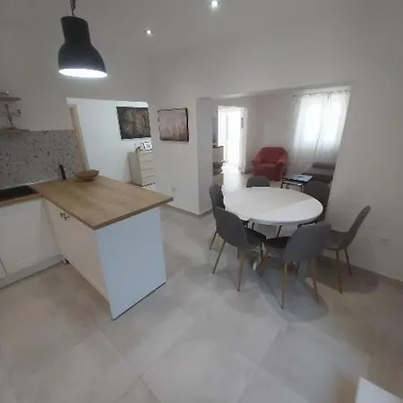Dome&mare Apartment Slatine